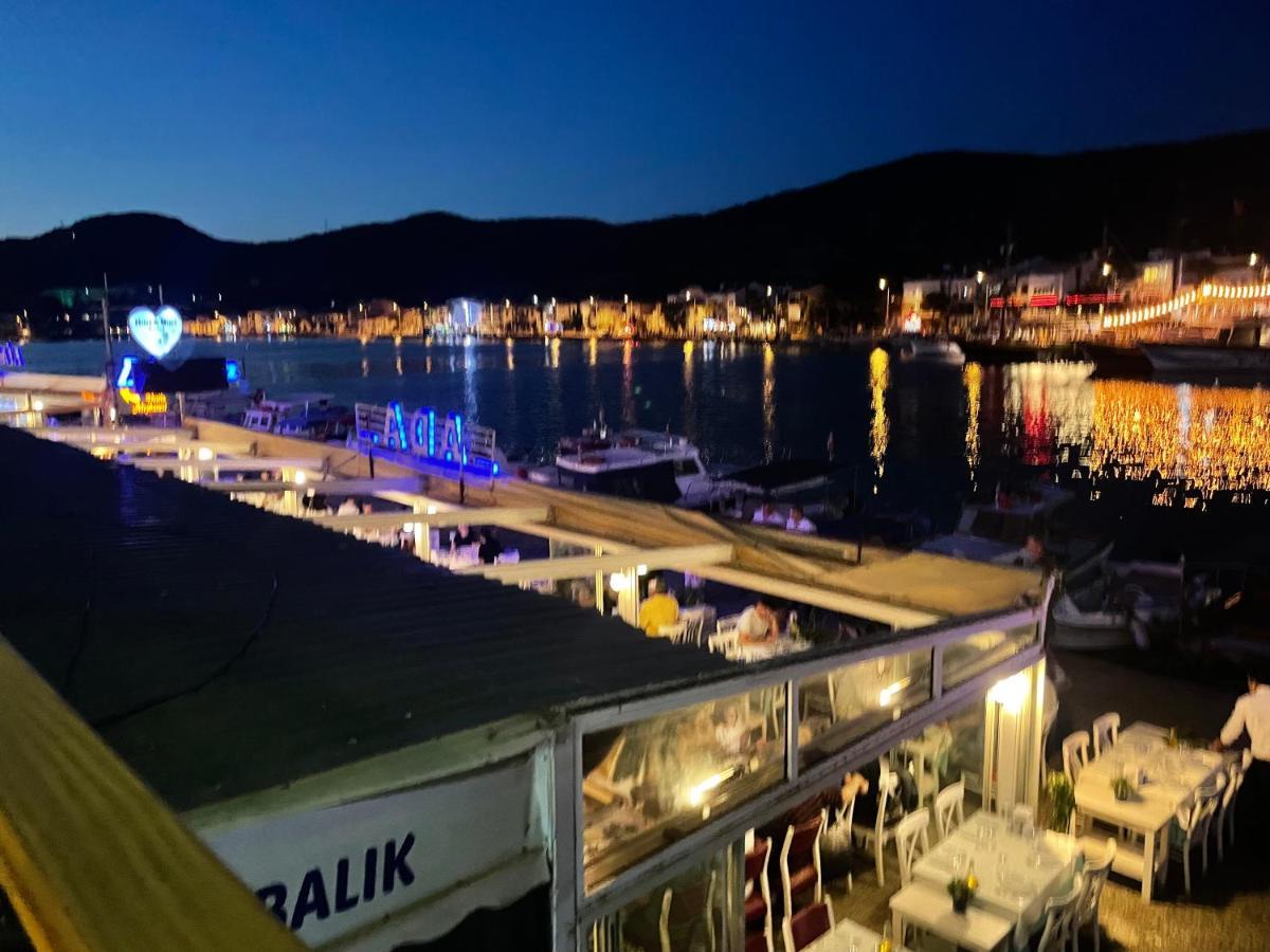 Hotel Palmiye Konuk Evi Foça Exterior foto